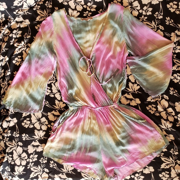 Khush romper size XS - Picture 1 of 5